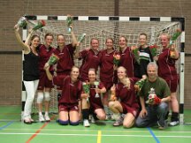 05-06-2010 Cynthia bekerkampioen met de A2 van Tornado