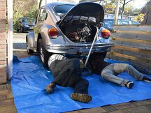 09-11-2013 Kever van Thijs krijgt motor revisie