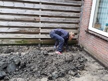 28-03-2020 Renovatie achtertuin met schuur en overkapping